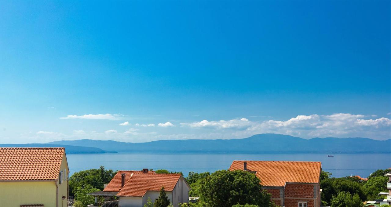 Bellmar Apartments Njivice Exterior photo
